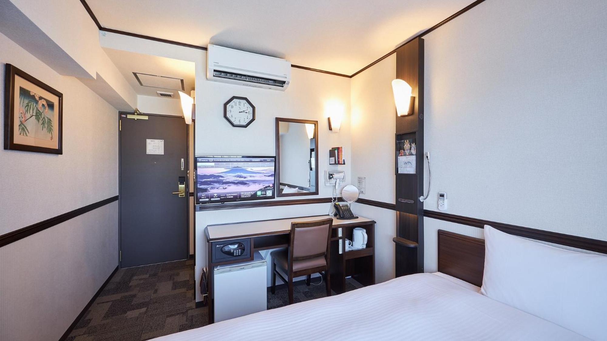 Toyoko Inn Tsu Eki Nishi Guchi Zewnętrze zdjęcie