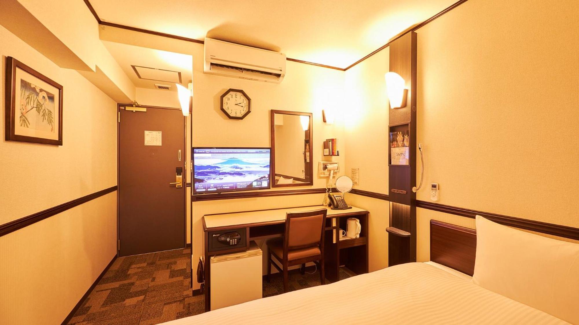 Toyoko Inn Tsu Eki Nishi Guchi Pokój zdjęcie